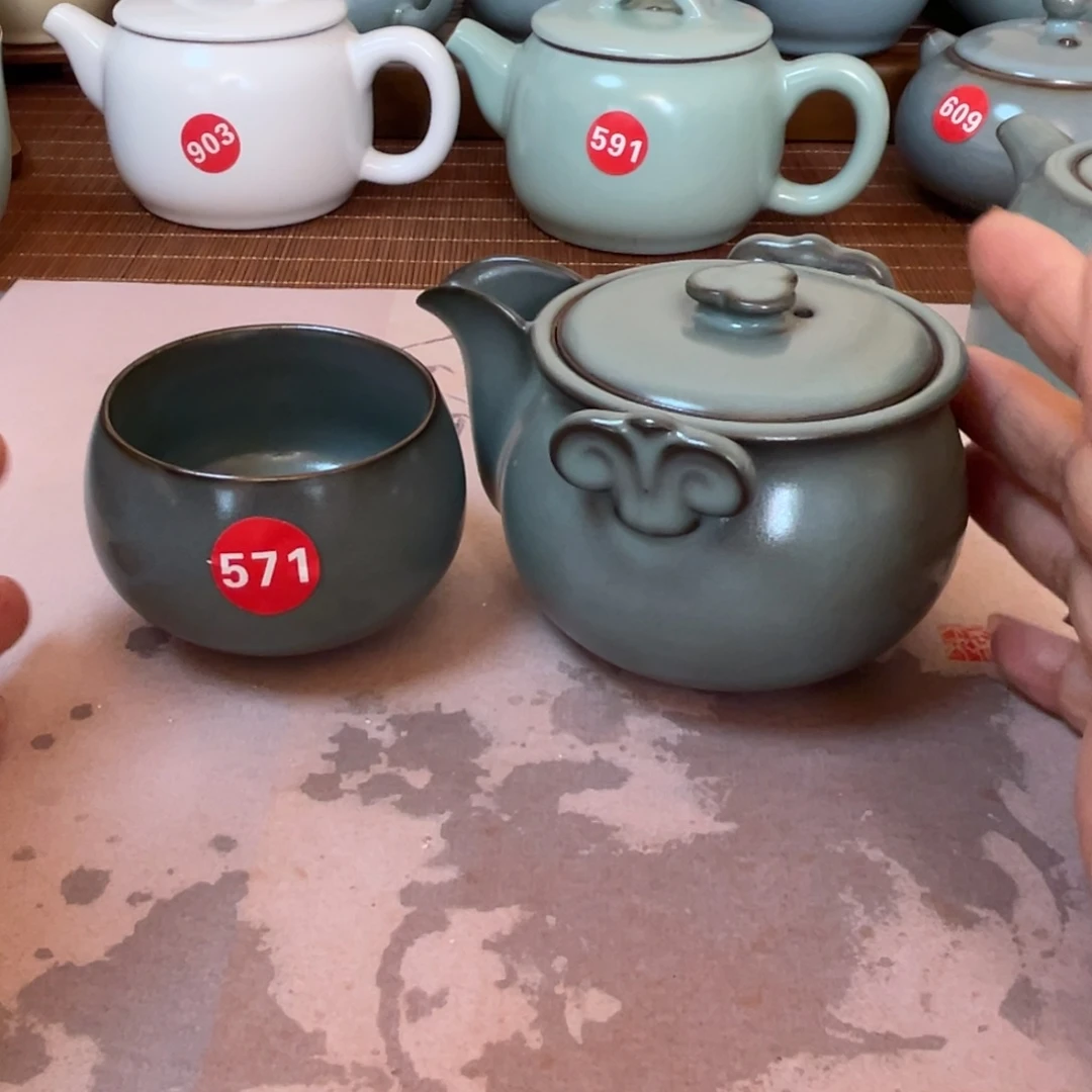 瓷片新年福利。。。。。。。