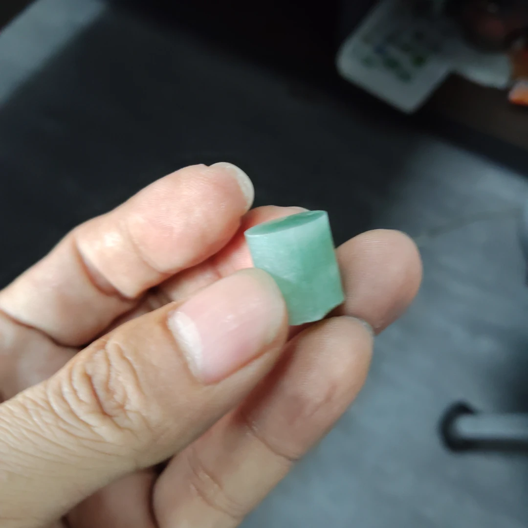 天然缅甸a货翡翠定制