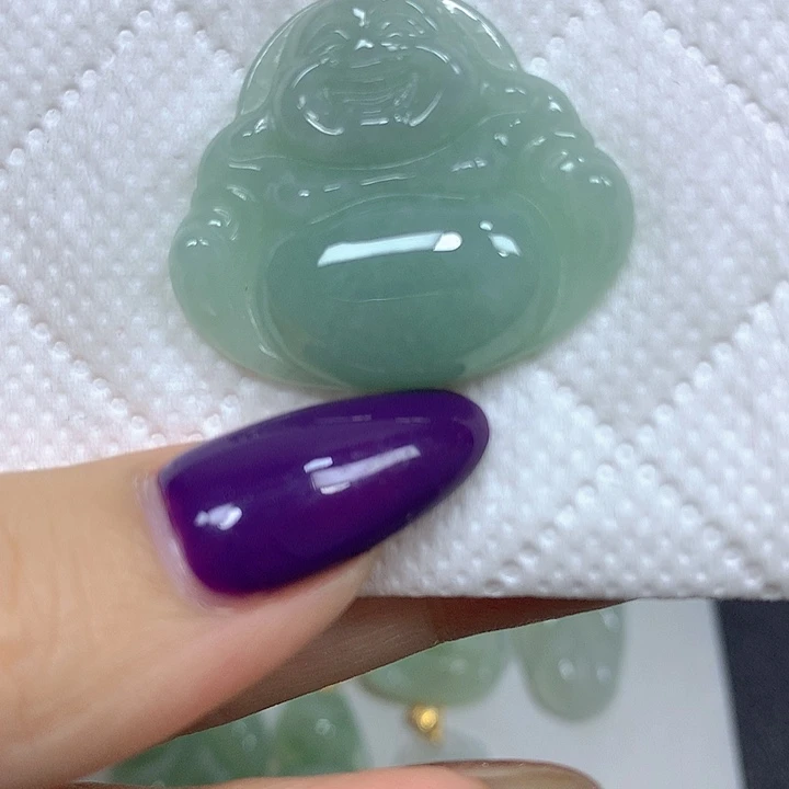 翡翠18K金镶嵌颈饰挂件