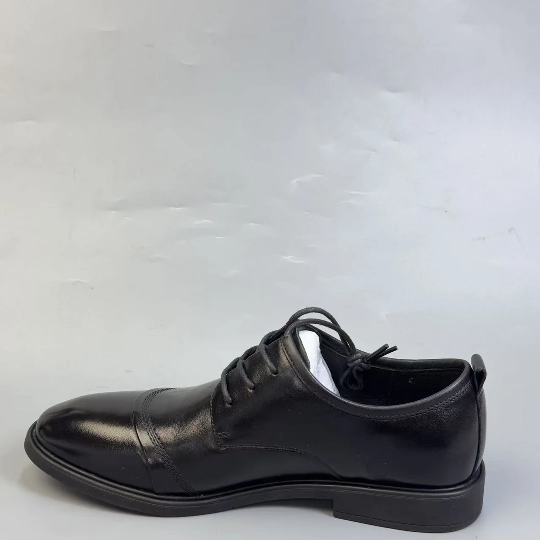 2142时尚百搭休闲透气男鞋