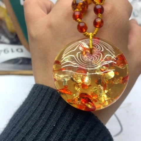 琥珀颈饰未镶嵌D234
