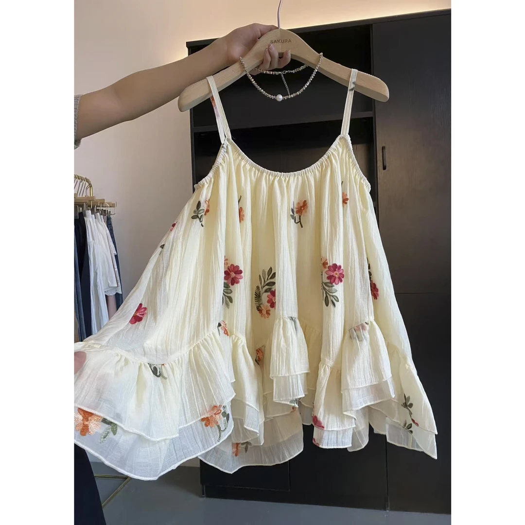 璎婲sᴀᴋᴜʀᴀ【春树暮云】岚原创甜美重工刺绣碎花减龄度假显瘦吊带