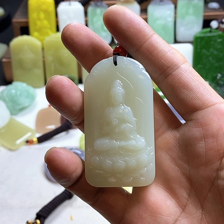 和田玉未镶嵌珠宝奇石