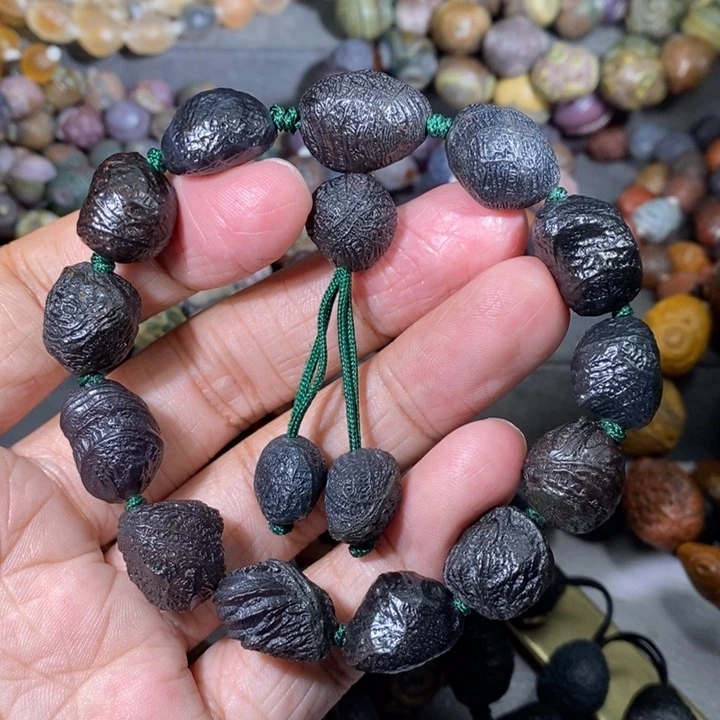 未镶嵌玛瑙/玉髓珠宝奇石