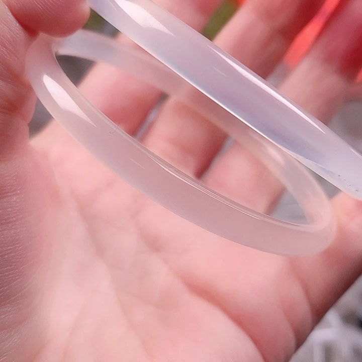 手镯玛瑙/玉髓未镶嵌