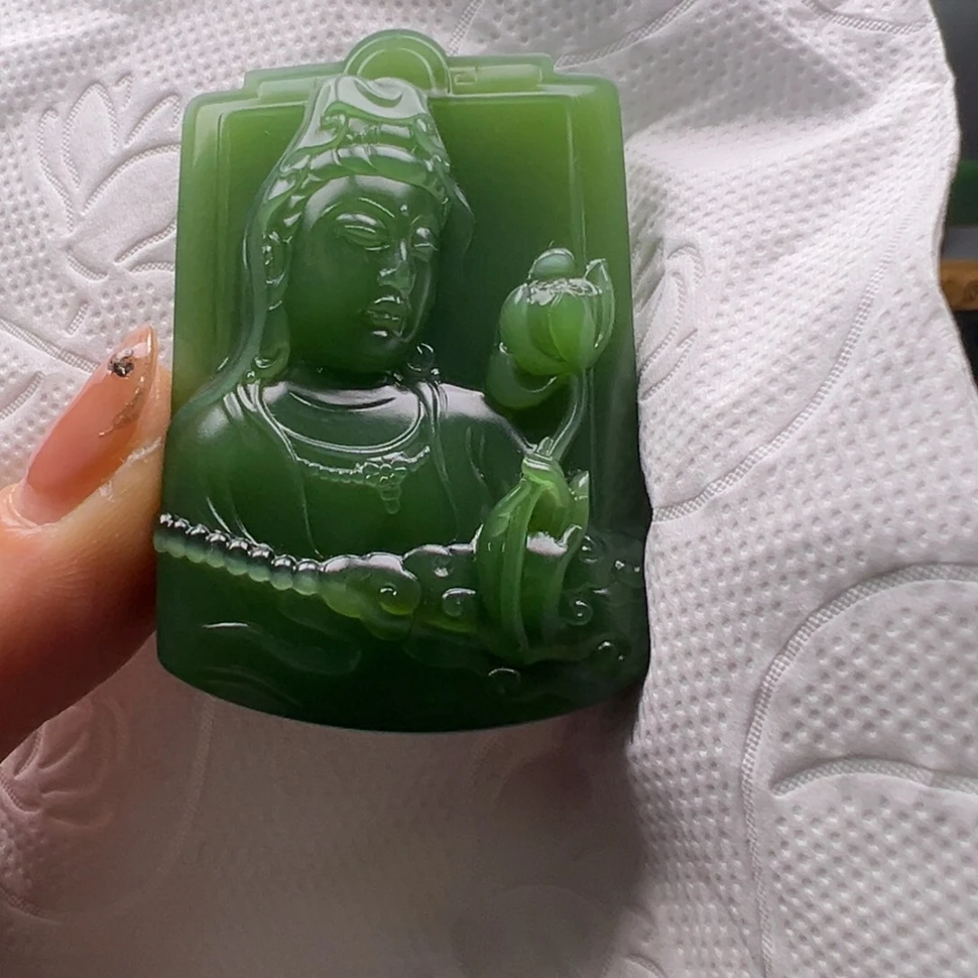 喜***圆和田玉（碧玉）未镶嵌摆件