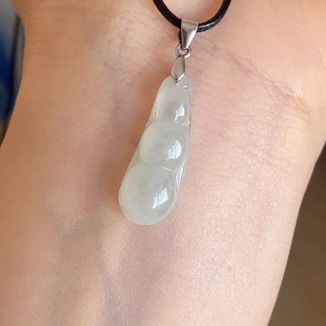 翡翠颈饰银S925镶嵌福豆