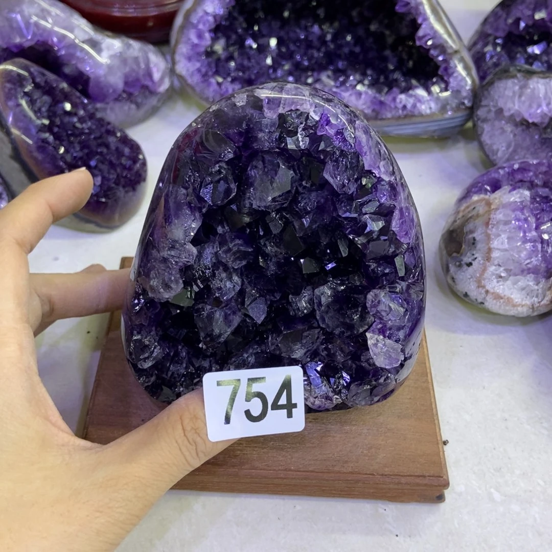 紫晶大型摆件（非配饰）未镶嵌
