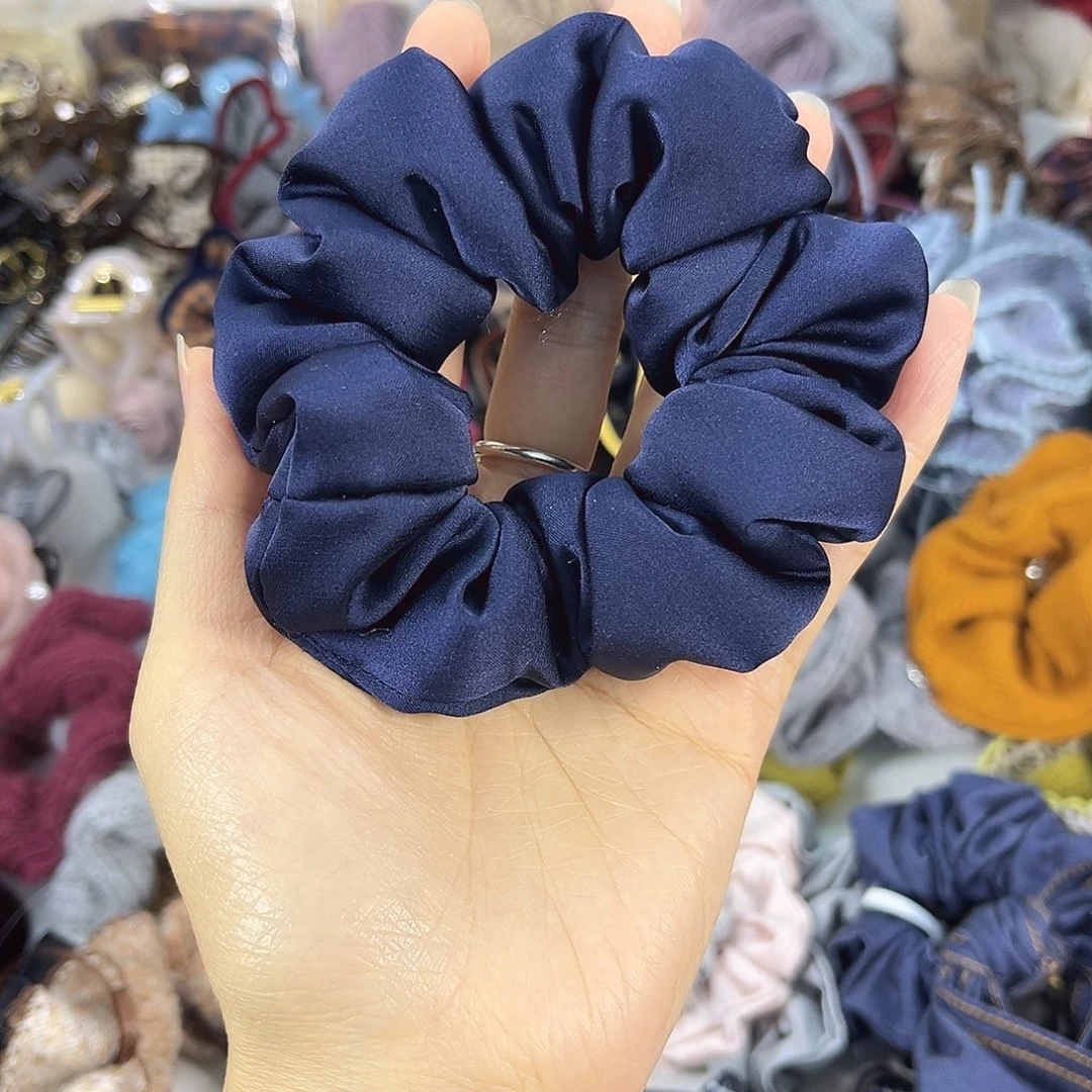 布艺非金属藏蓝充棉小肠
