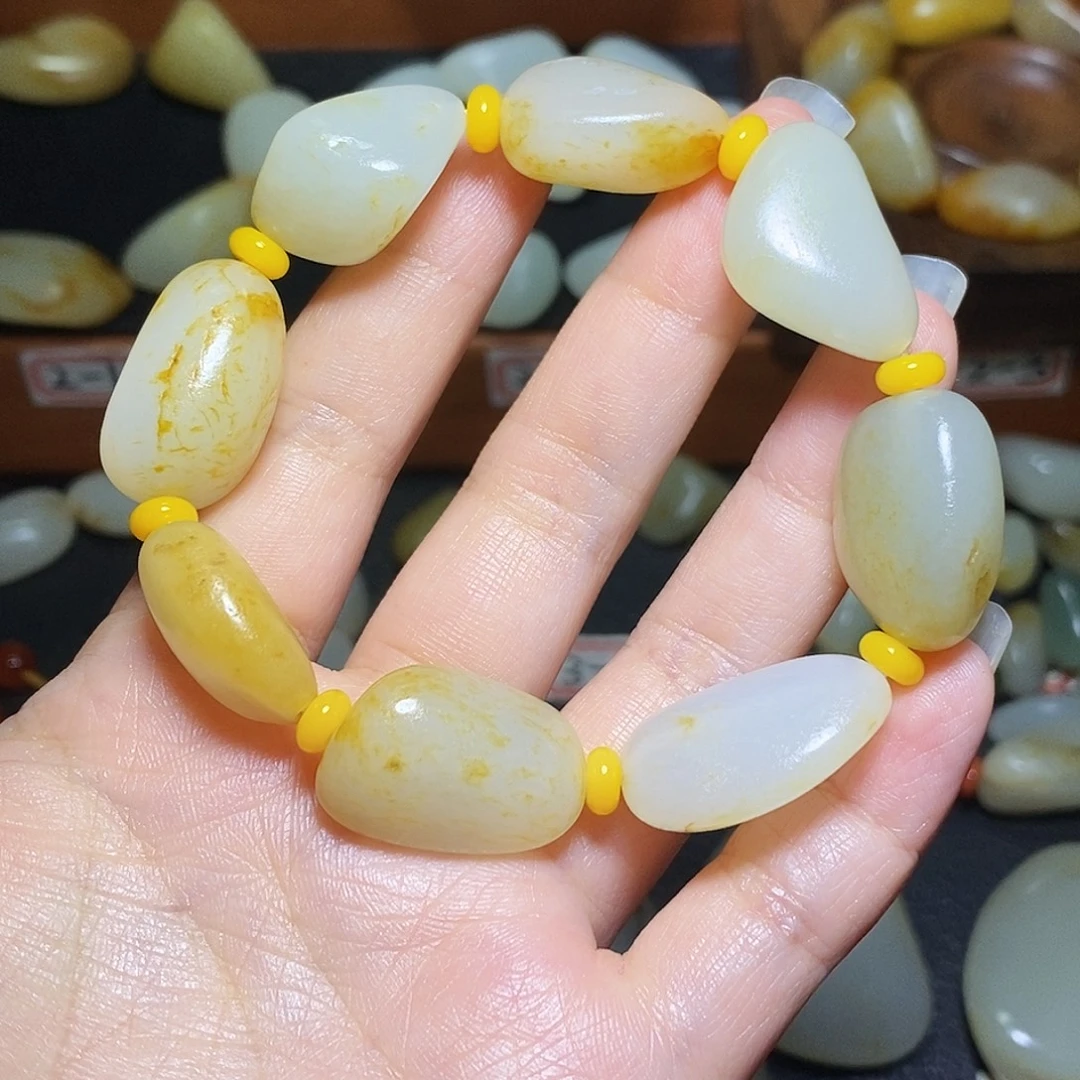 和田玉未镶嵌手链