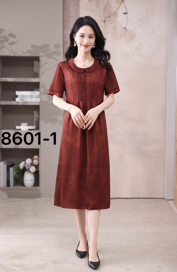 女士青果领连衣裙8601