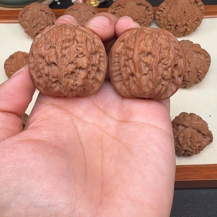 文玩核桃把件全品磨盘40