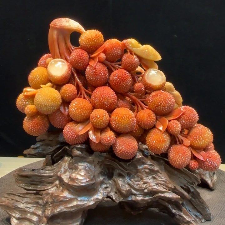 寿山石鑫**哥雕工漂亮