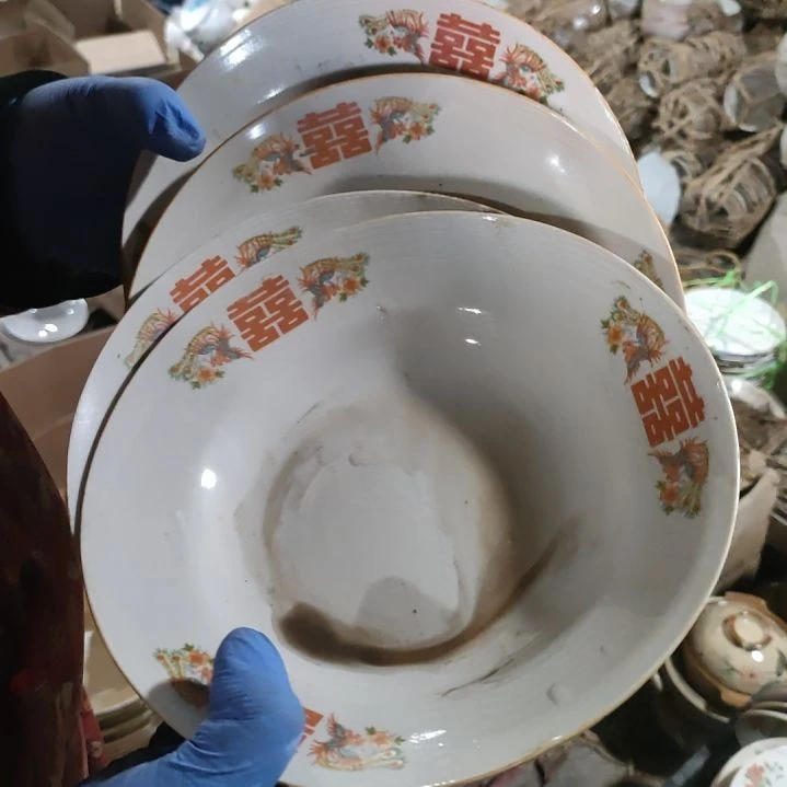 摆件陶瓷盘子碗啥都有