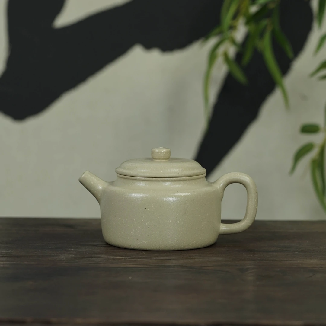 【德钟】 原矿本山绿泥 180cc 手工制作 内推孔 宜兴紫砂壶