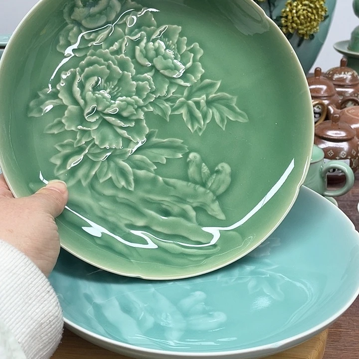 微瑕特价青瓷2个