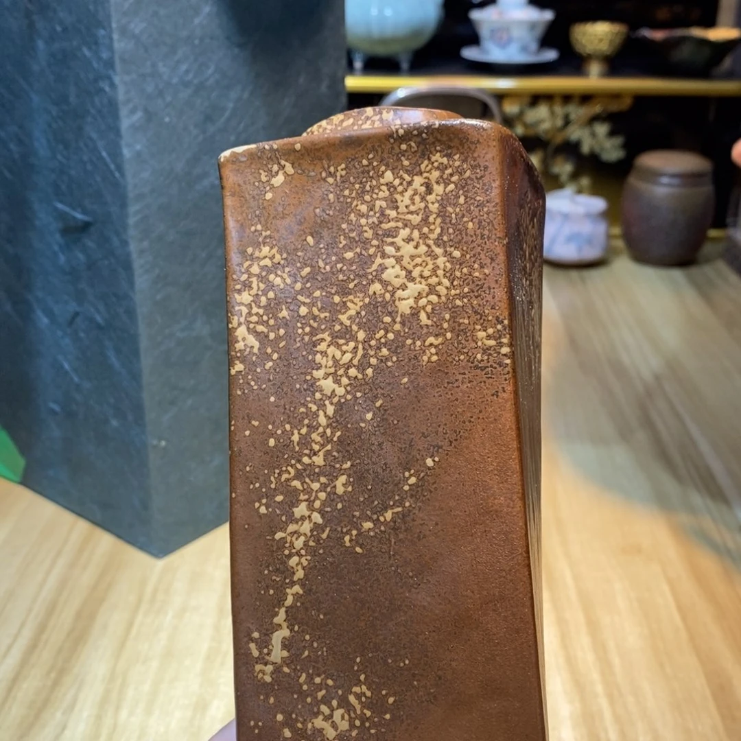 C****立易雅集工艺品有限公司