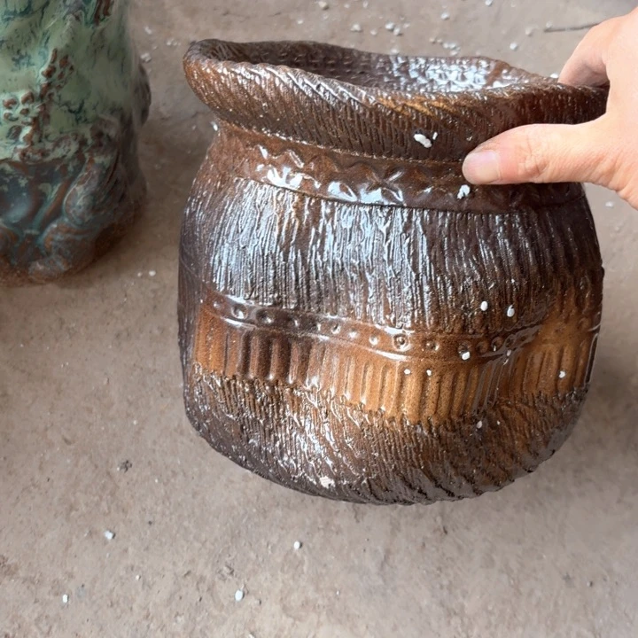 紫砂花盆口径17/17有孔微瑕