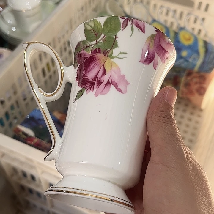 瓷片瑕疵骨瓷马克杯一个玫瑰