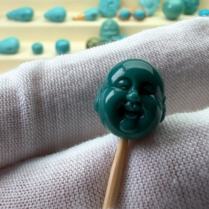 未镶嵌绿松石珠宝奇石