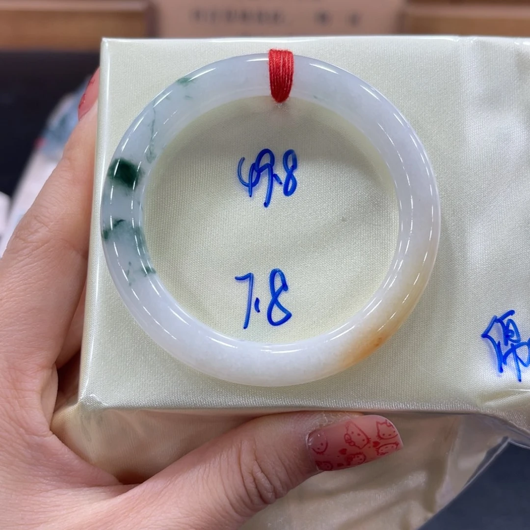 未镶嵌手镯翡翠翡翠