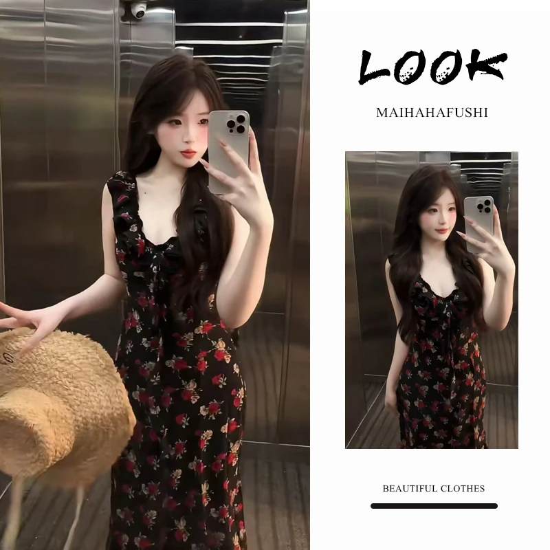 夏季时尚一整套女装2025新款法式绝美V领碎花小飞袖吊带连衣裙