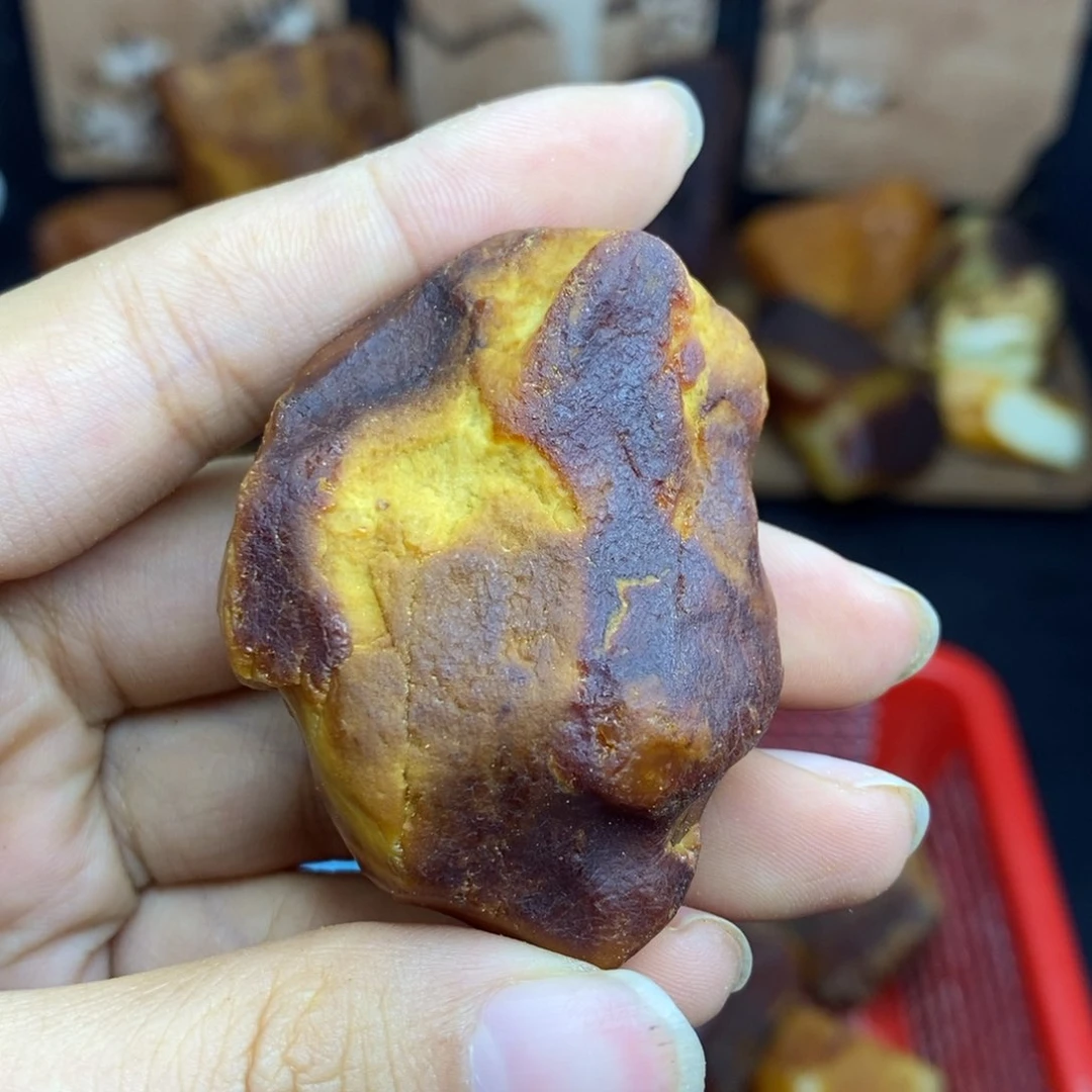 未镶嵌定制琥珀梨