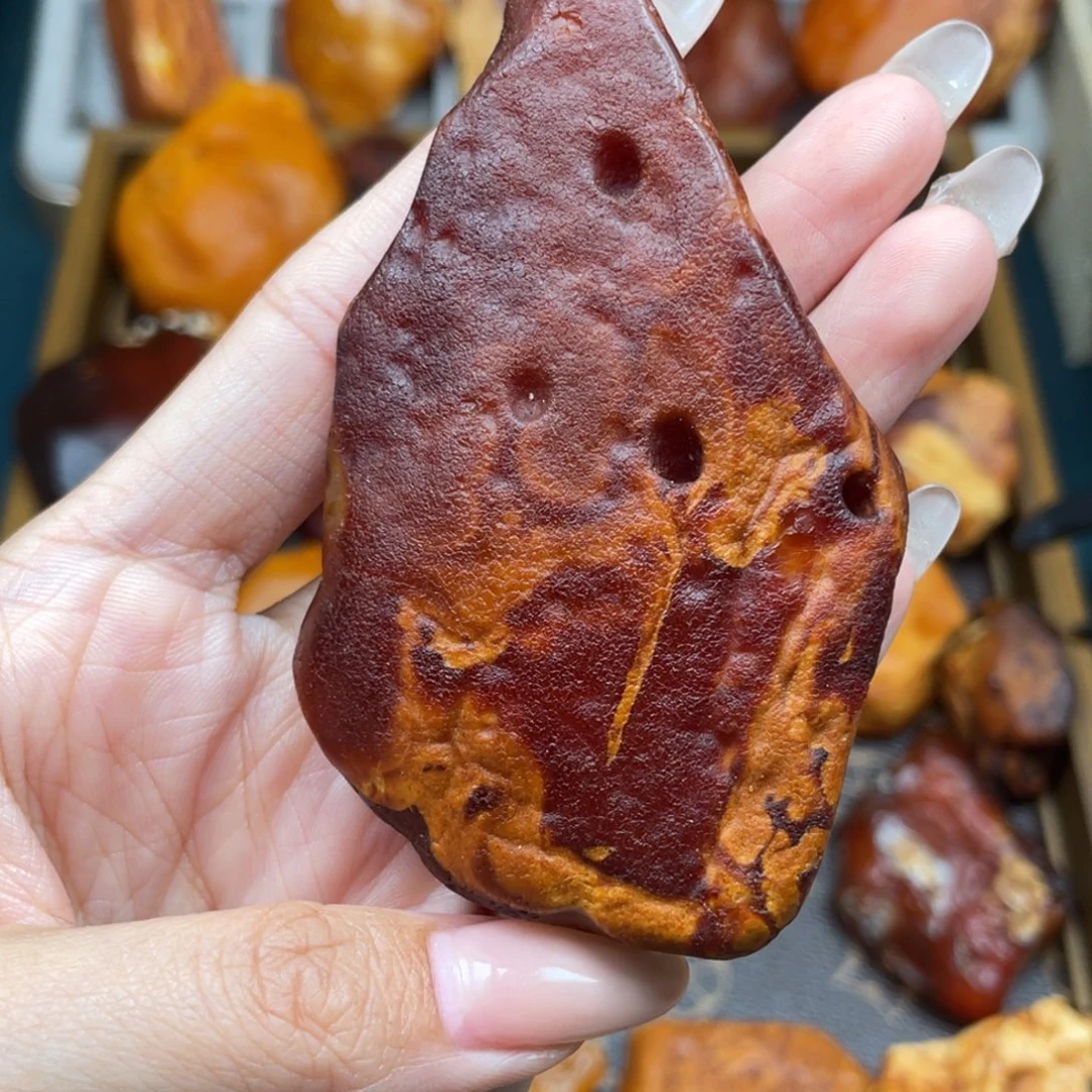 琥珀未镶嵌珠宝奇石