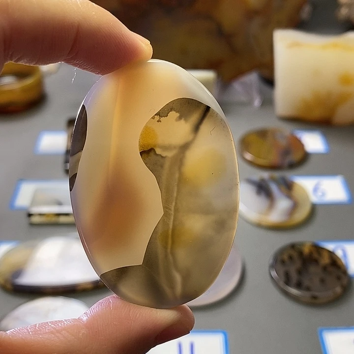 玛瑙/玉髓未镶嵌珠宝半成品127