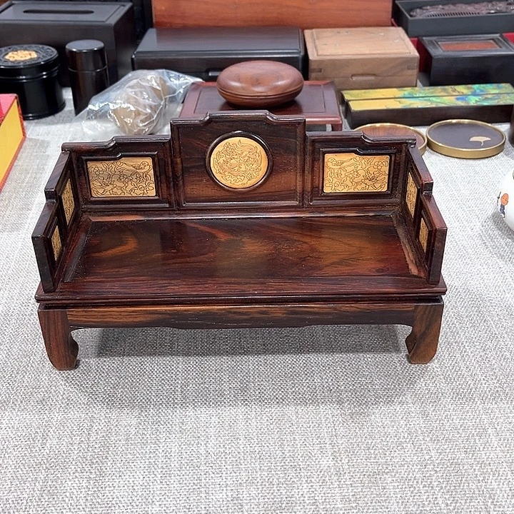 木红木工艺品雕刻工艺