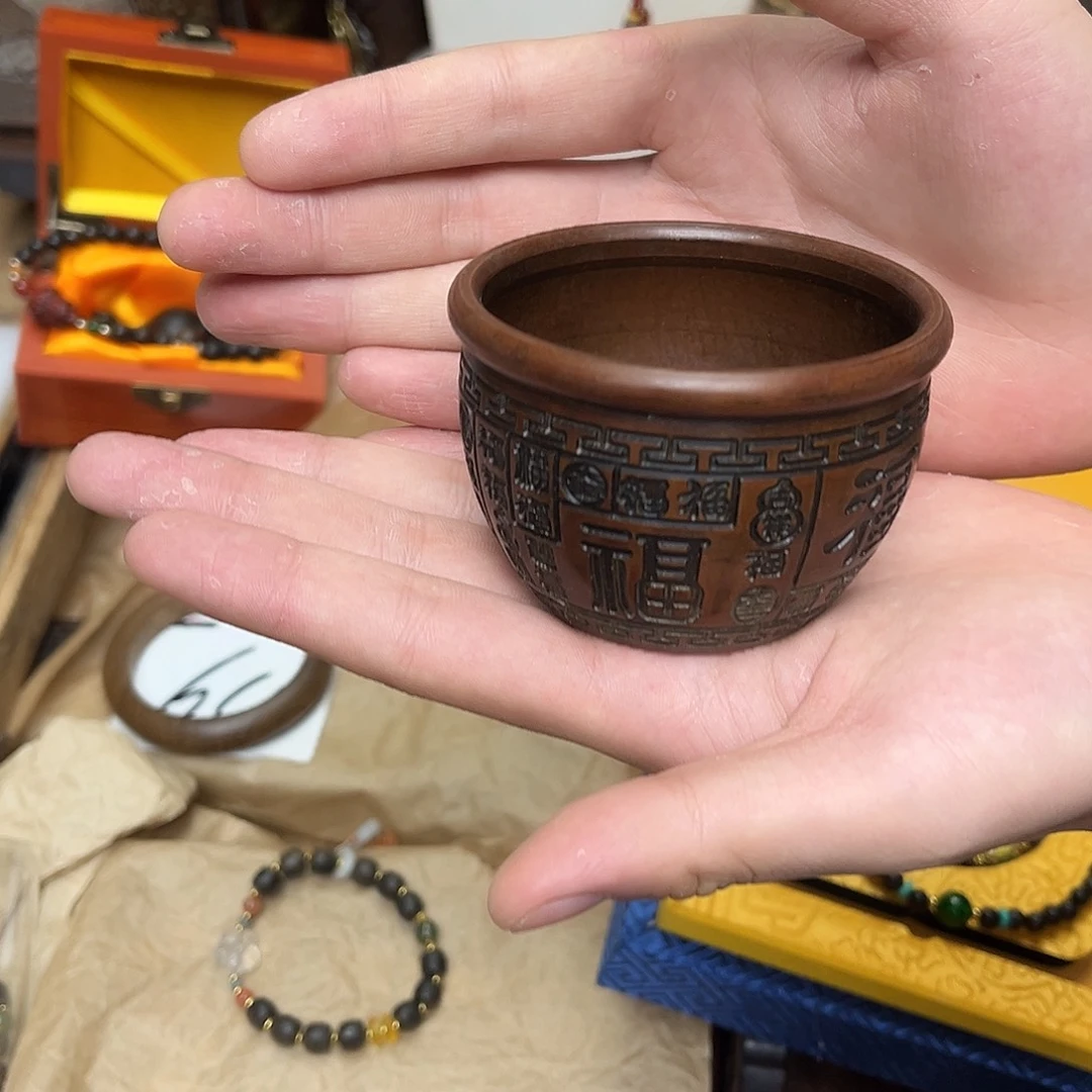 大叶紫檀（黑酸枝木类）