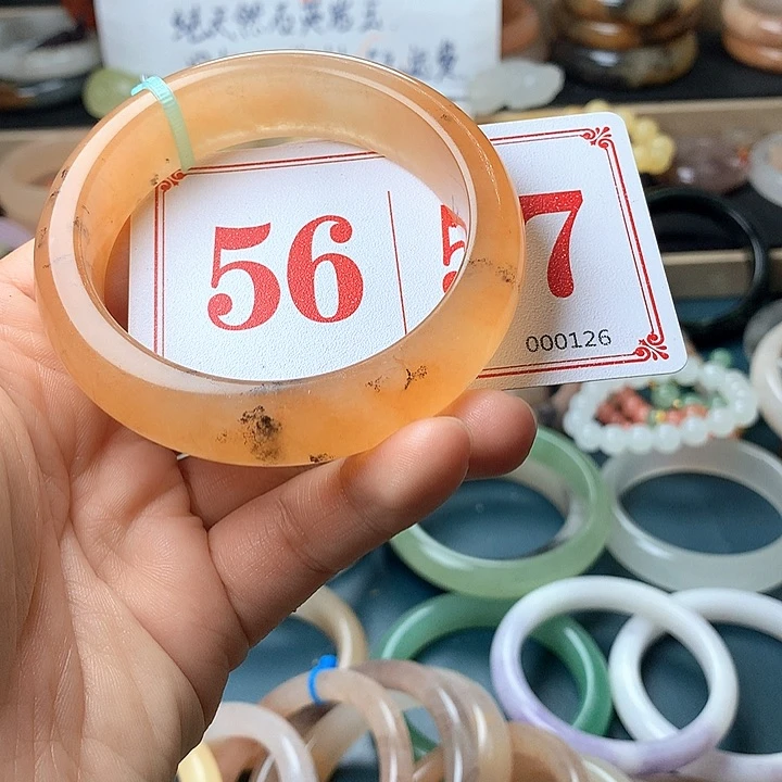 石英质玉（黄龙玉）未镶嵌手镯