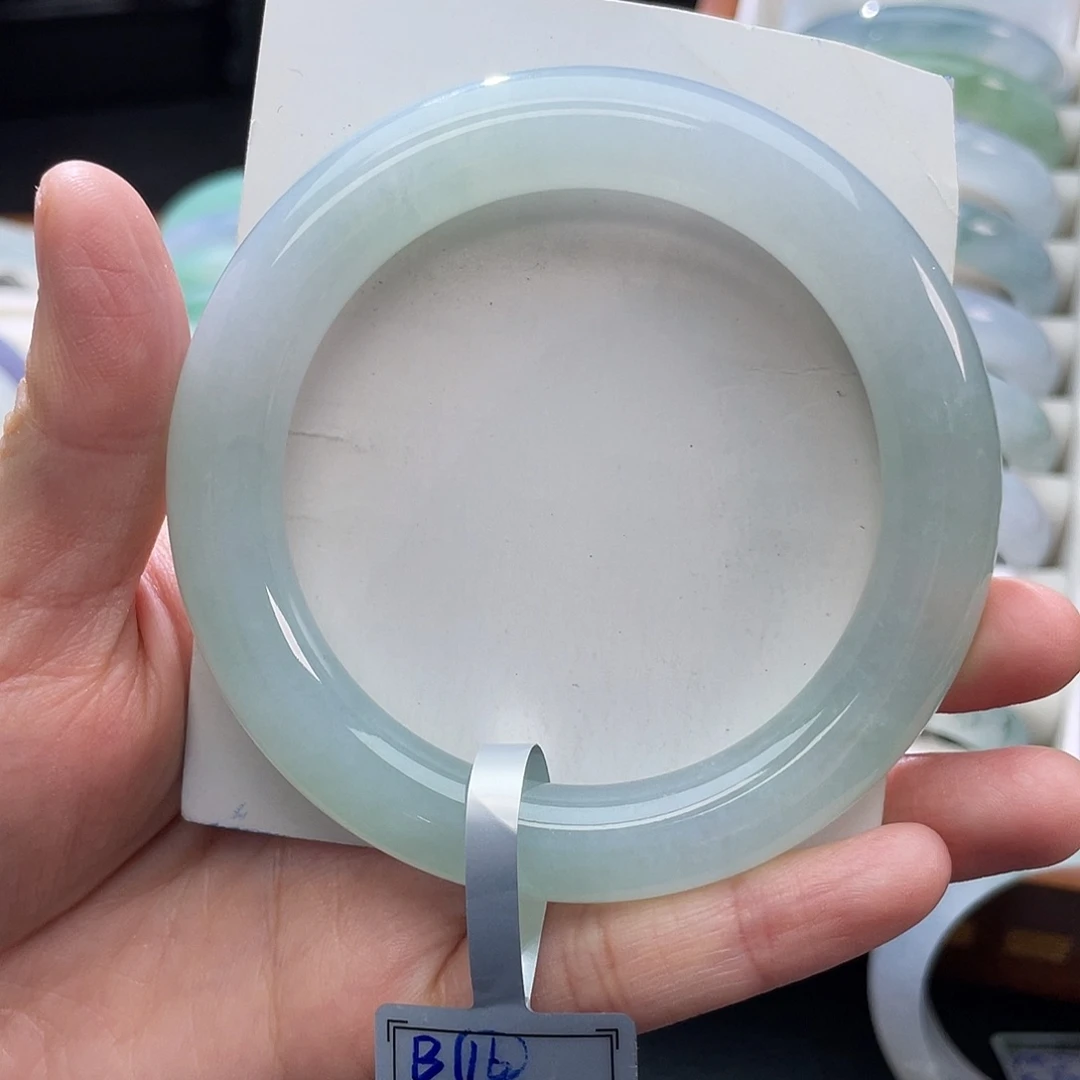 翡翠未镶嵌手镯57冰晴绿