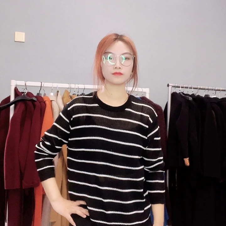 精纺镂空条纹长袖