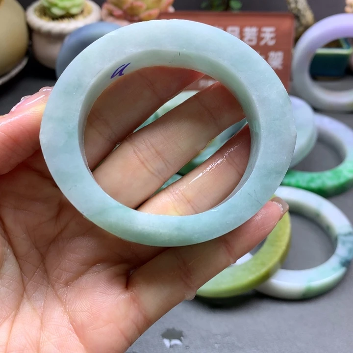 阿***.定制翡翠未镶嵌正