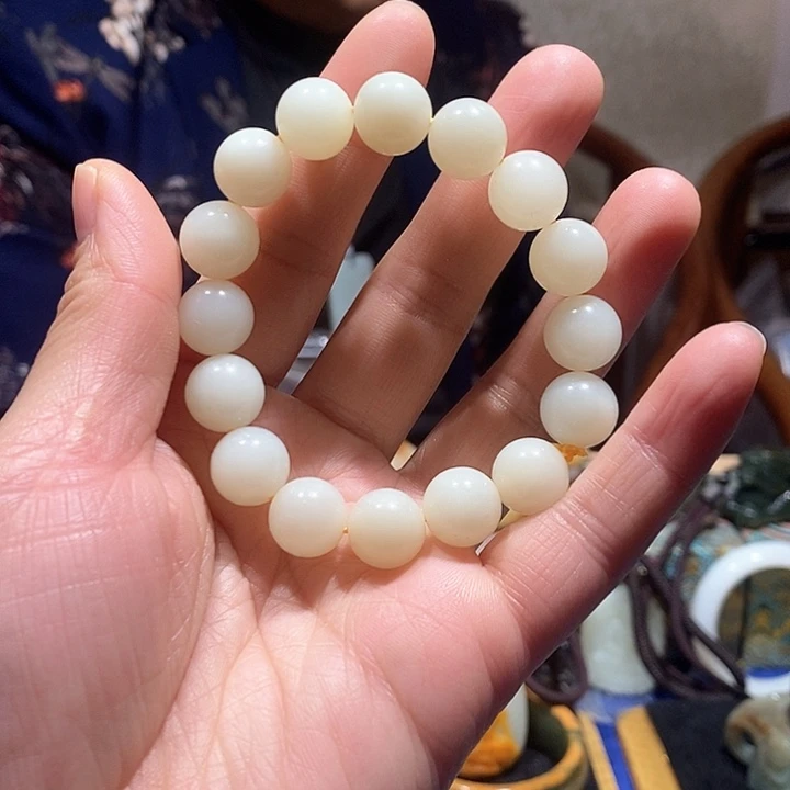 和田玉手链未镶嵌