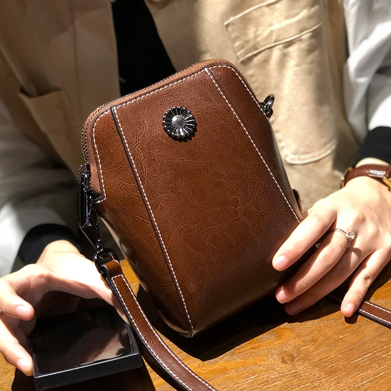 手机包女2025新款百搭真皮小包高档真皮斜挎包牛皮单肩包女6656