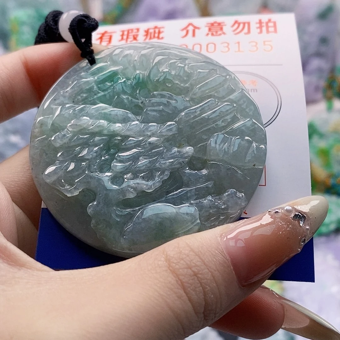 吊坠(不含链)未镶嵌翡翠