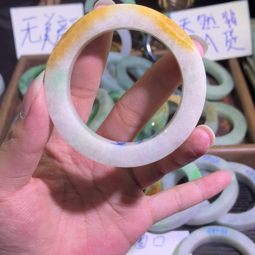 定制翡翠未镶嵌翡翠A货手镯毛胚定制