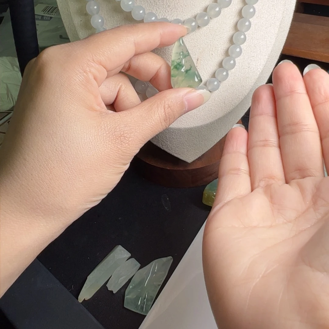 未镶嵌定制翡翠不包工