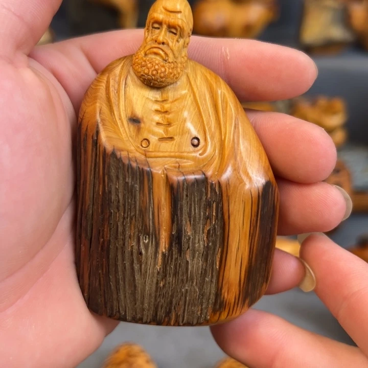柏木（崖柏）点点关注