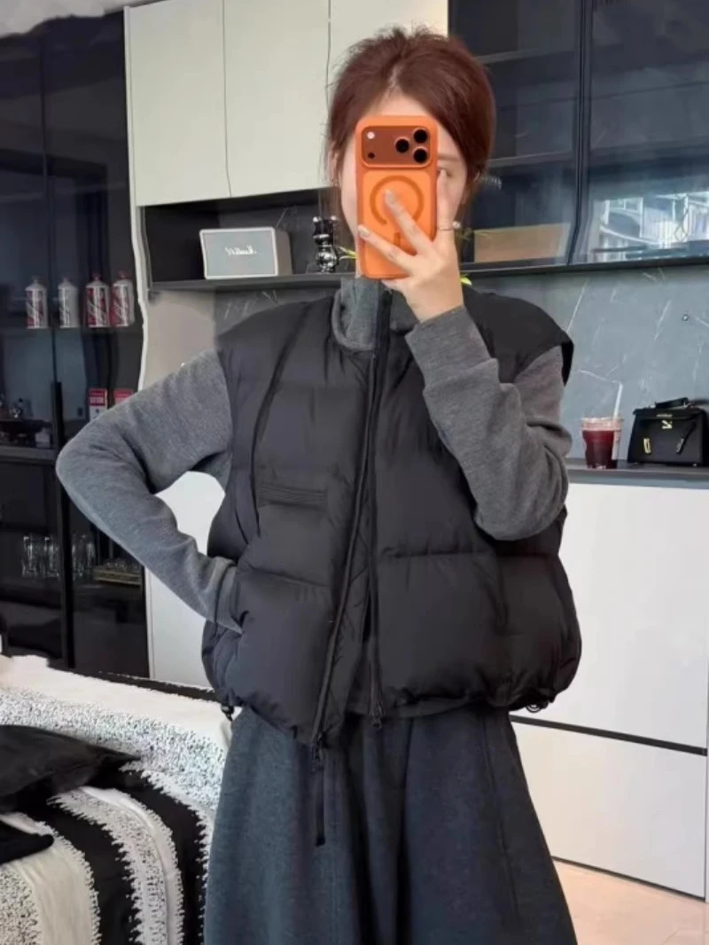 时尚简约双拉链短款羽绒马甲女2025秋冬新款百搭保暖坎肩背心外套