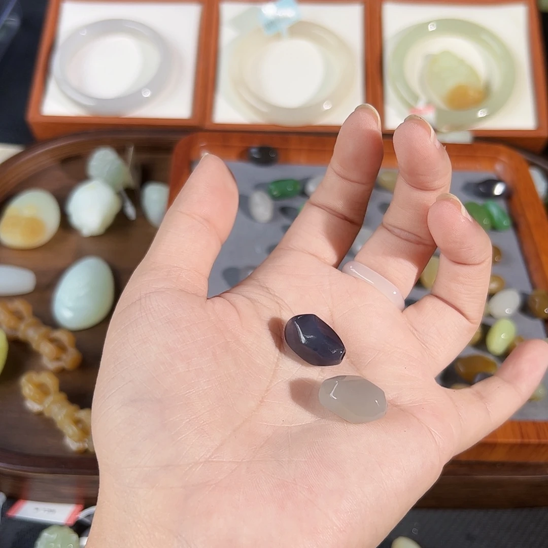 阿***星吊坠(不含链)未镶嵌和田玉福利不退不换