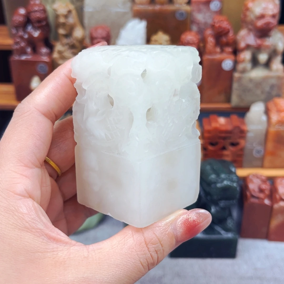 寿山石印石常**足闪购商品瑕疵料4*4