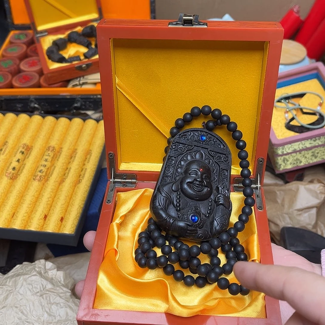 大叶紫檀（黑酸枝木类）