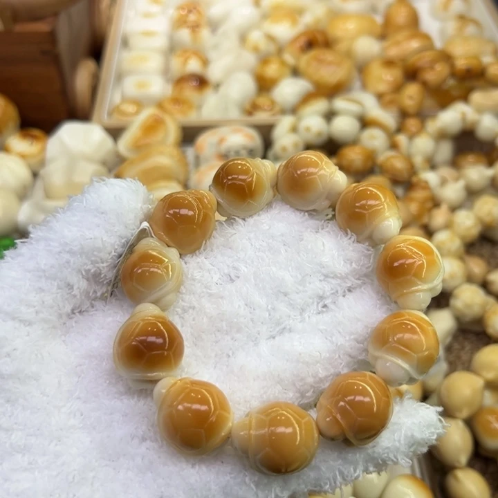 菩提根/象牙果把件70 象牙果原果雕刻炭烧小海龟