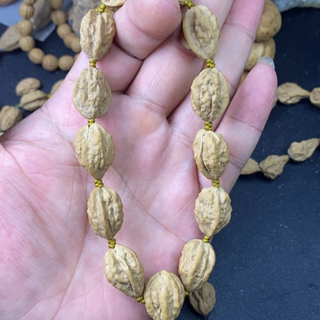 文玩核桃吊坠文玩木质核桃手串