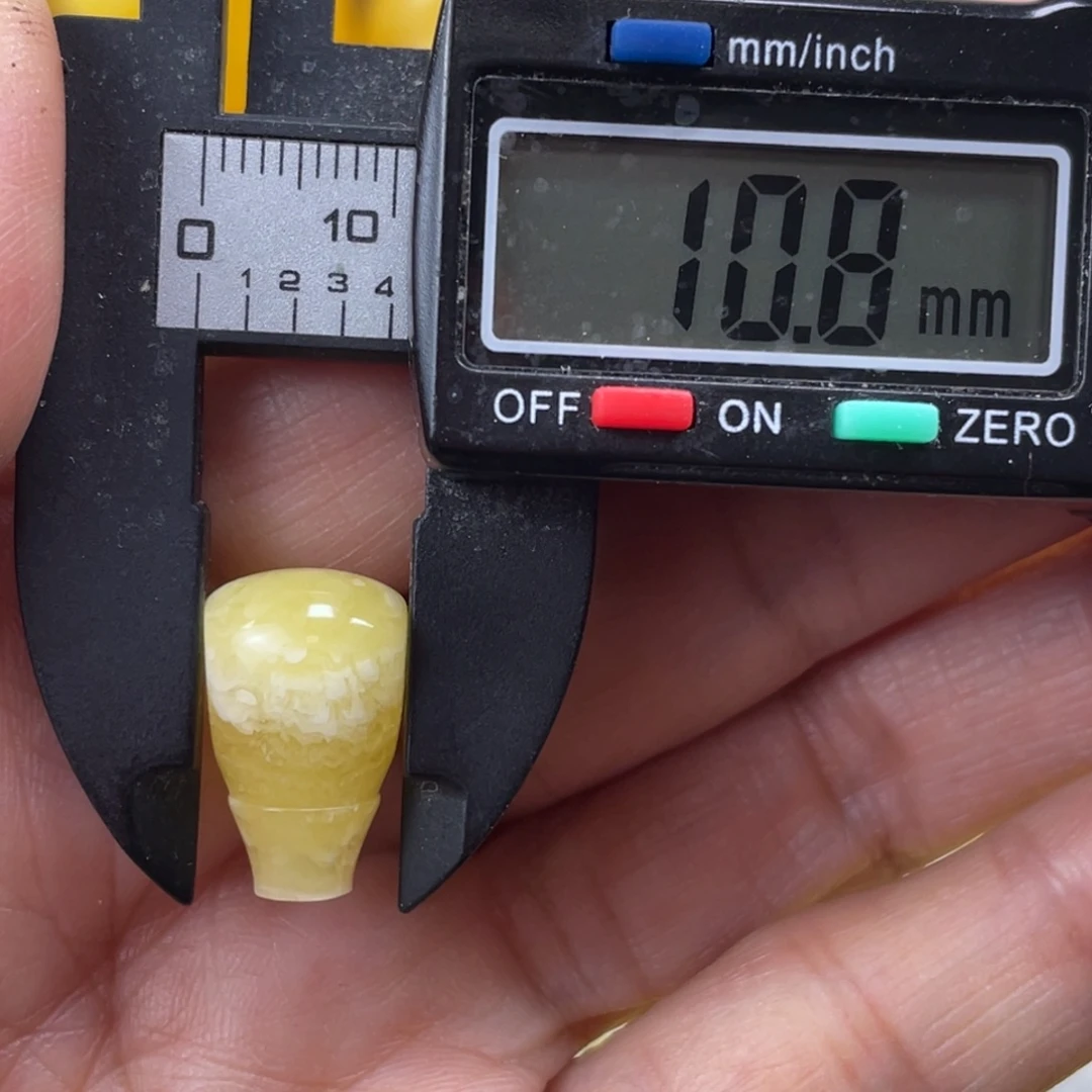 蜜蜡未镶嵌裸石21杂