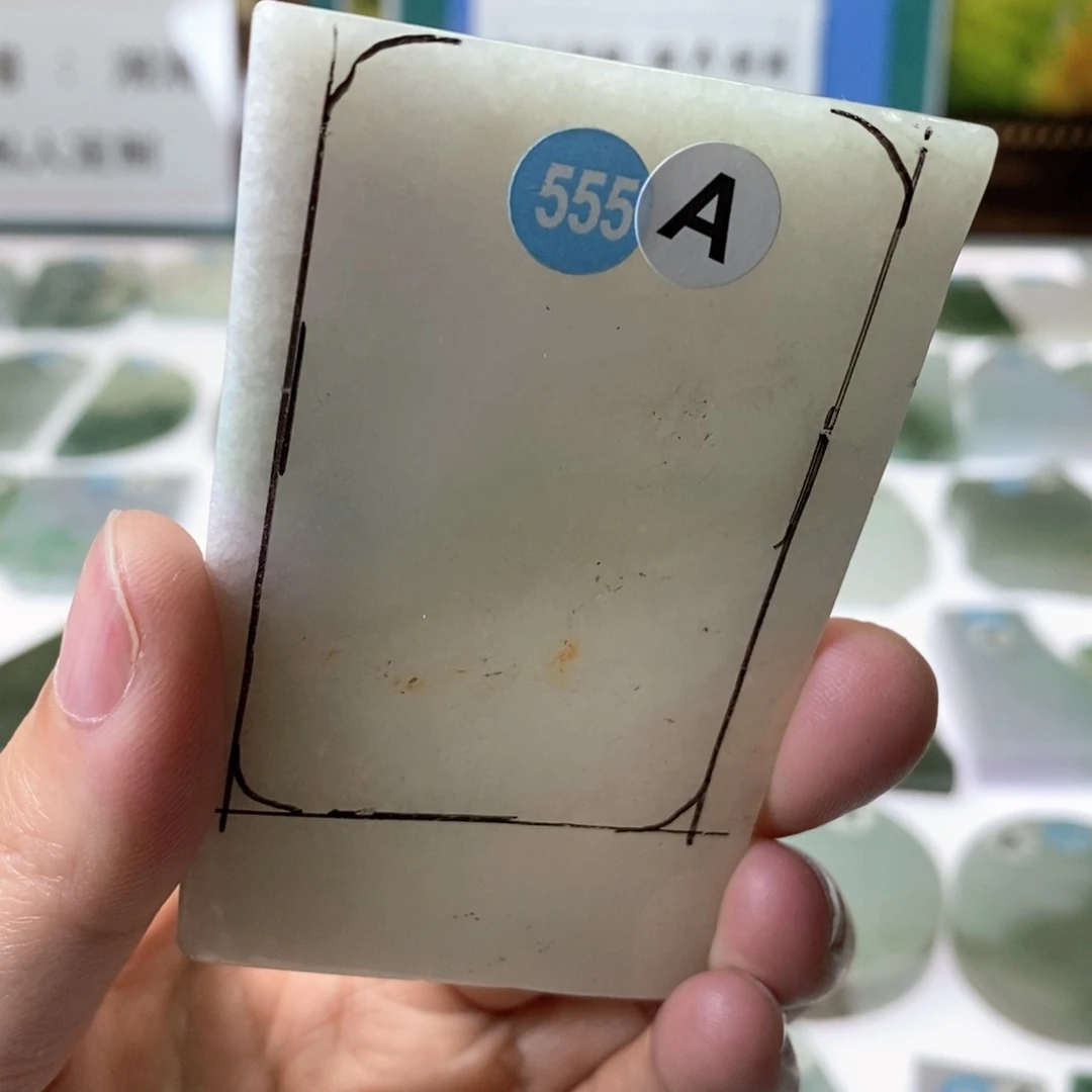 未镶嵌定制翡翠天然A货翡翠挂件