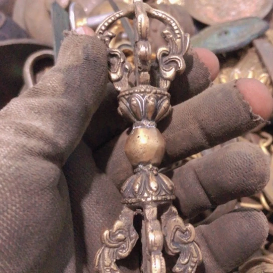 小***哥闪电购铜摆件工艺品